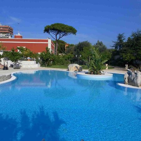 Hotel Executive L'Orangerie BB à Bari Extérieur photo