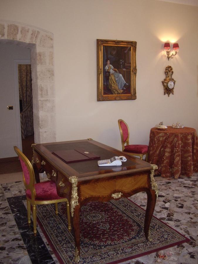 Hotel Executive L'Orangerie BB à Bari Extérieur photo
